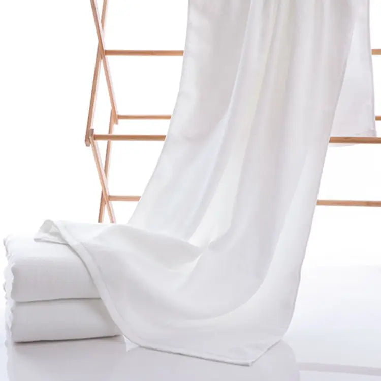 Large White Cotton Bath Towel — Hotel & Spa Quality (Multiple Sizes)